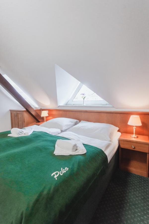 Otel Peko 3*